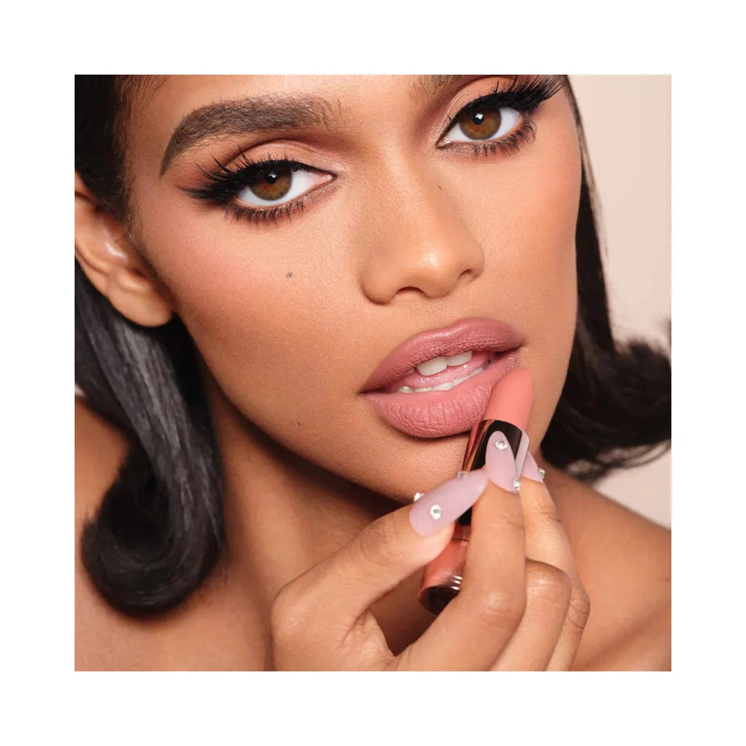 ANASTASIA BEVERLY HILLS Long-Wearing Satin Velvet Lipstick