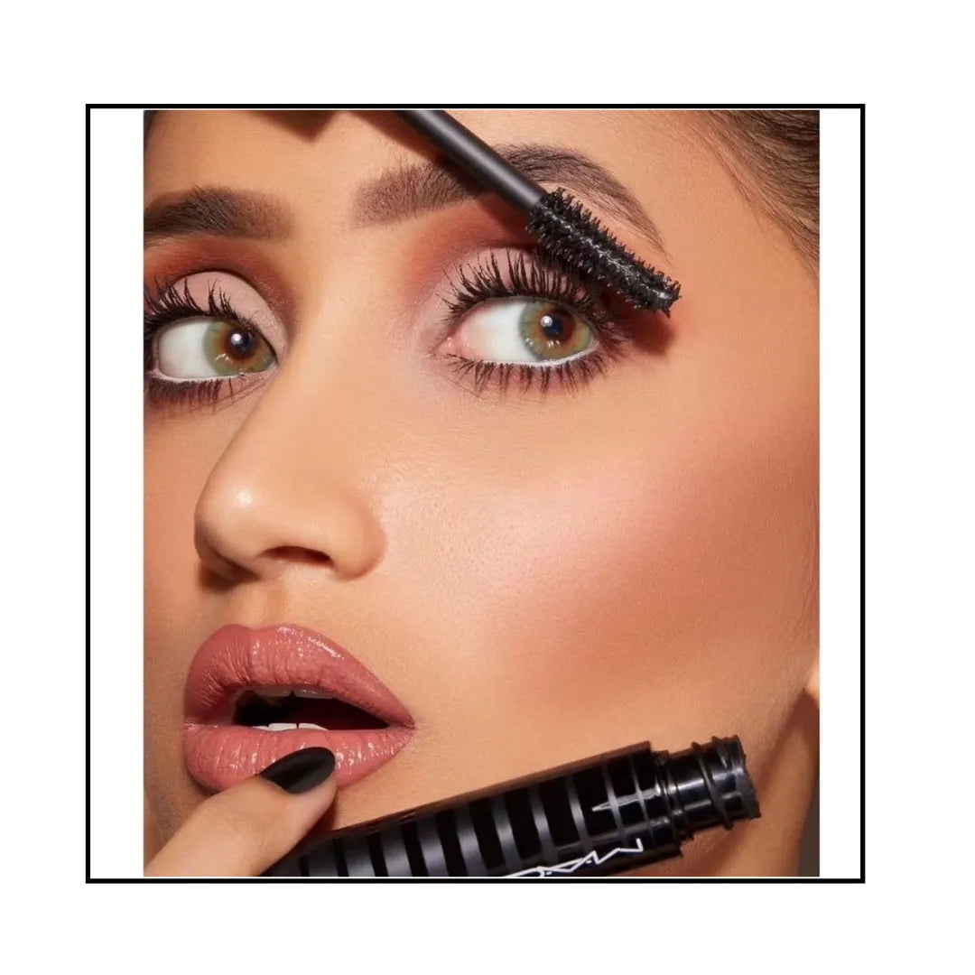 MAC COSMETICS Lashes To Lips Kit