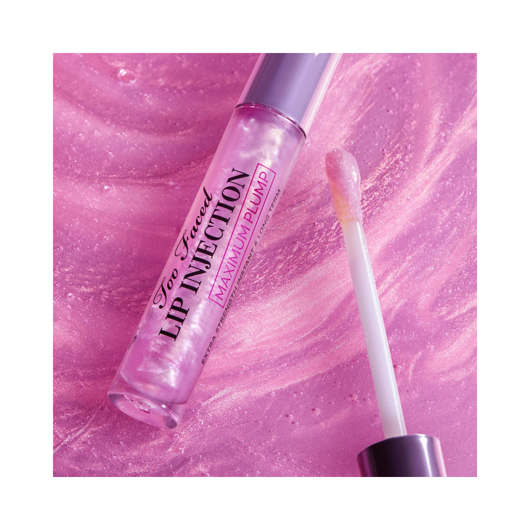 TOO FACED Lip Injection Maximum Plump Extra Strength Lip Plumper Gloss