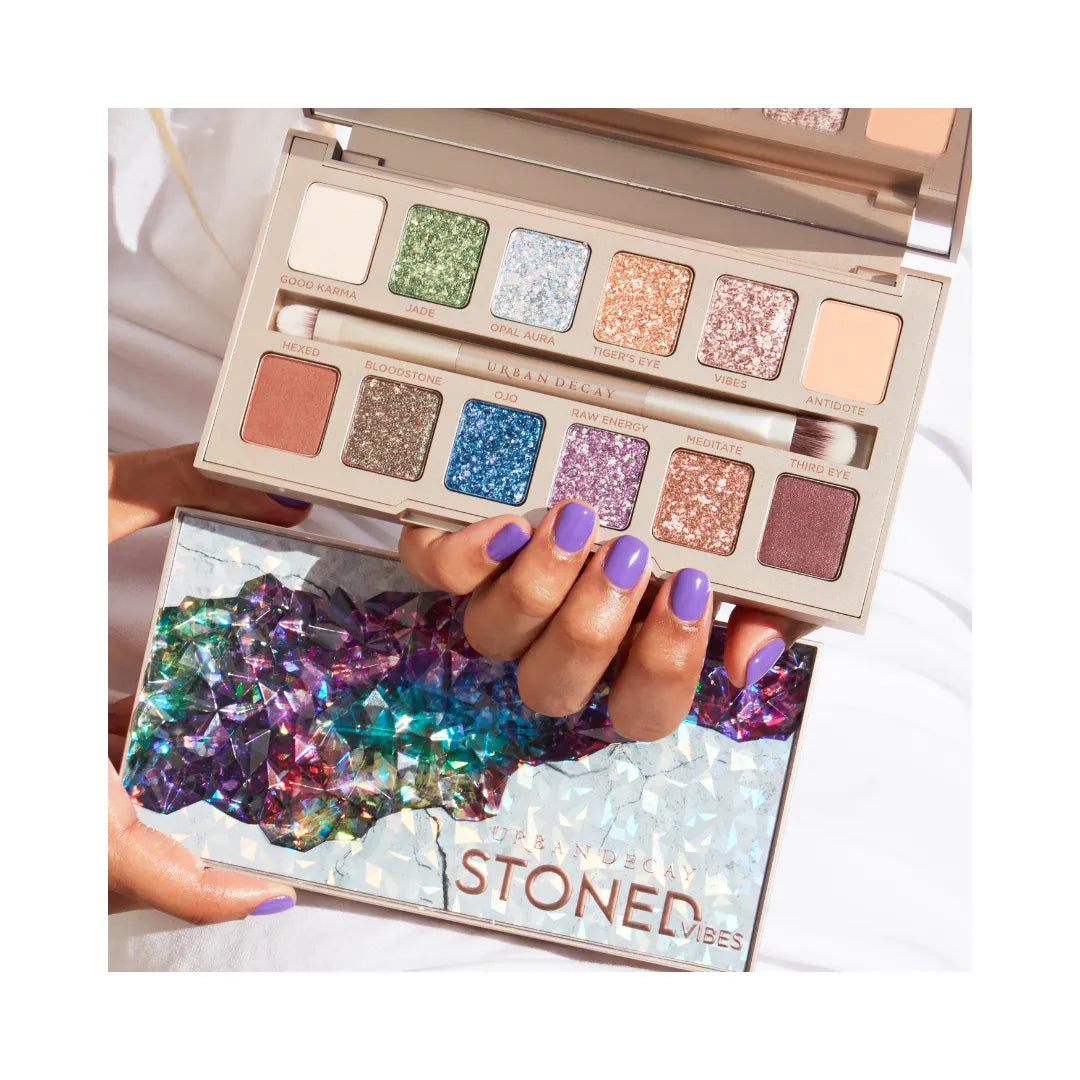 URBAN DECAY Stoned Vibes Eyeshadow Palette
