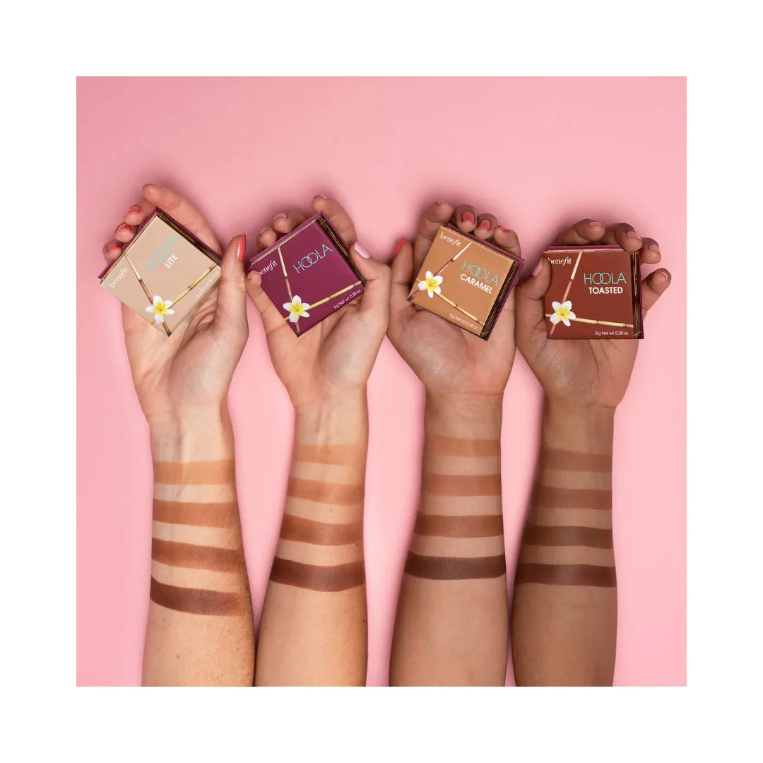 BENEFIT COSMETICS Mini Hoola Matte Powder Bronzer