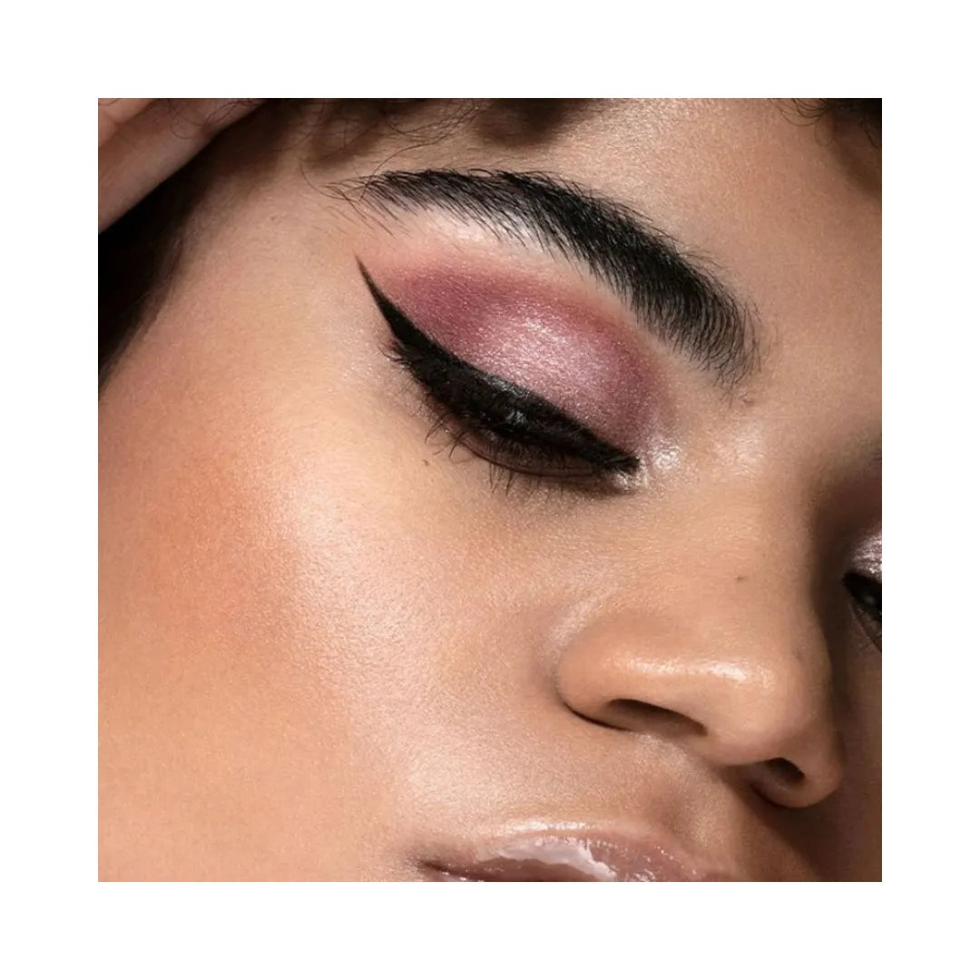 CIATE LONDON I Am a What's Your Super Woman Power? Eyeshadow Palette