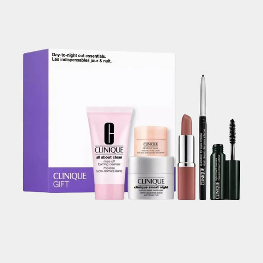 CLINIQUE Day To Night Out Essentials Gift Set
