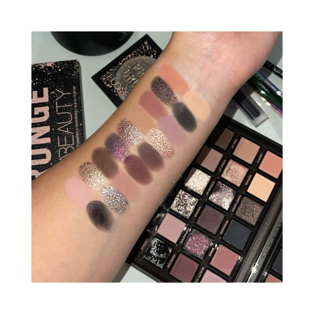 HUDA BEAUTY Pretty Grunge Eyeshadow Palette