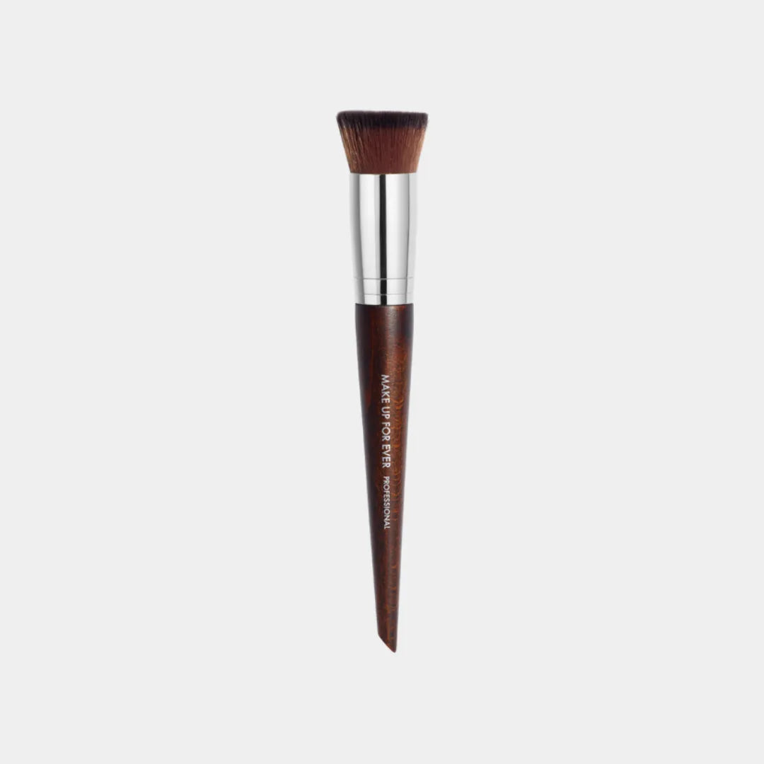 MAKE UP FOR EVER Airbrush Finish Foundation Brush – 116