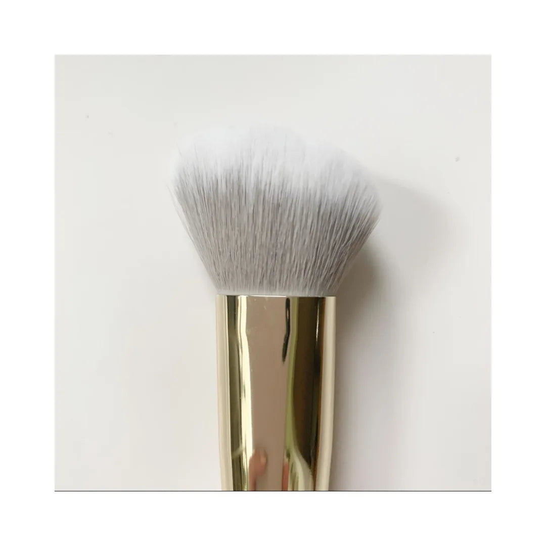COMPLEX CULTURE BEAUTY Cheek Chiseler Brush