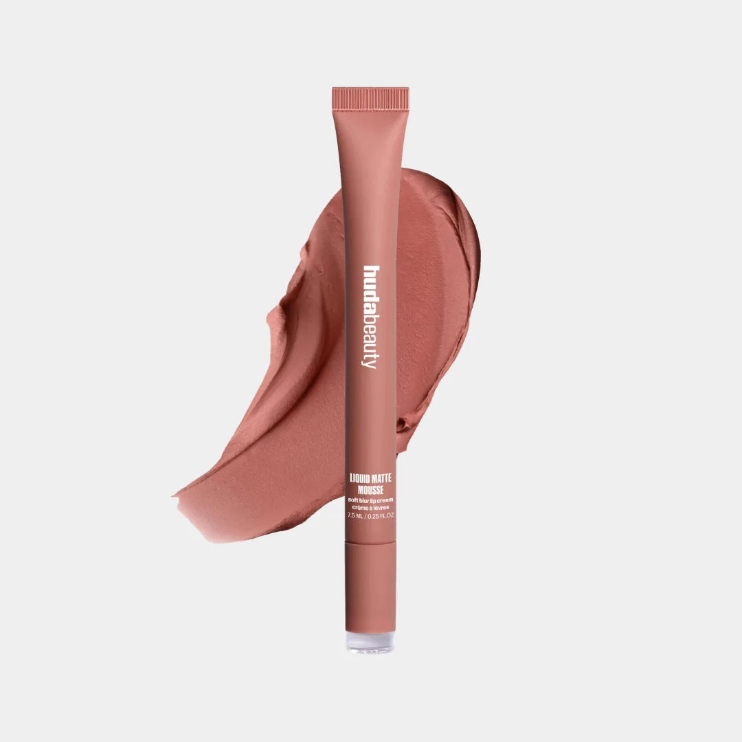HUDA BEAUTY Liquid Matte Mousse Soft Blur Lip Cream