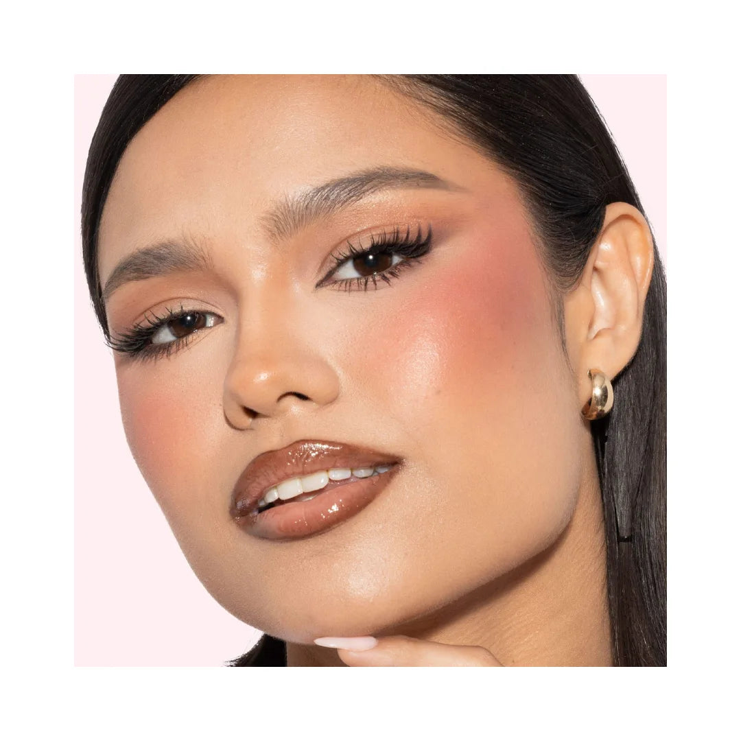 HUDA BEAUTY Blush Filter Blurring Blushlighters Palette