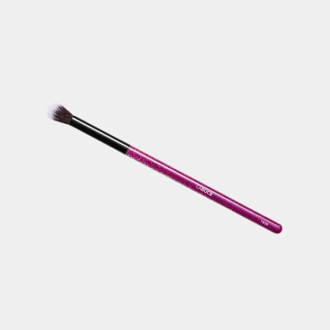 LARUCE BEAUTY Tapered Blending Brush