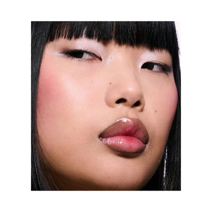 MAC COSMETICS  Surreal Makeup + Skincare Gift Set