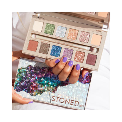 URBAN DECAY Stoned Vibes Eyeshadow Palette