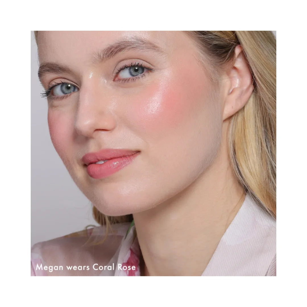 WANDER BEAUTY On-the-Glow Blush and Illuminator