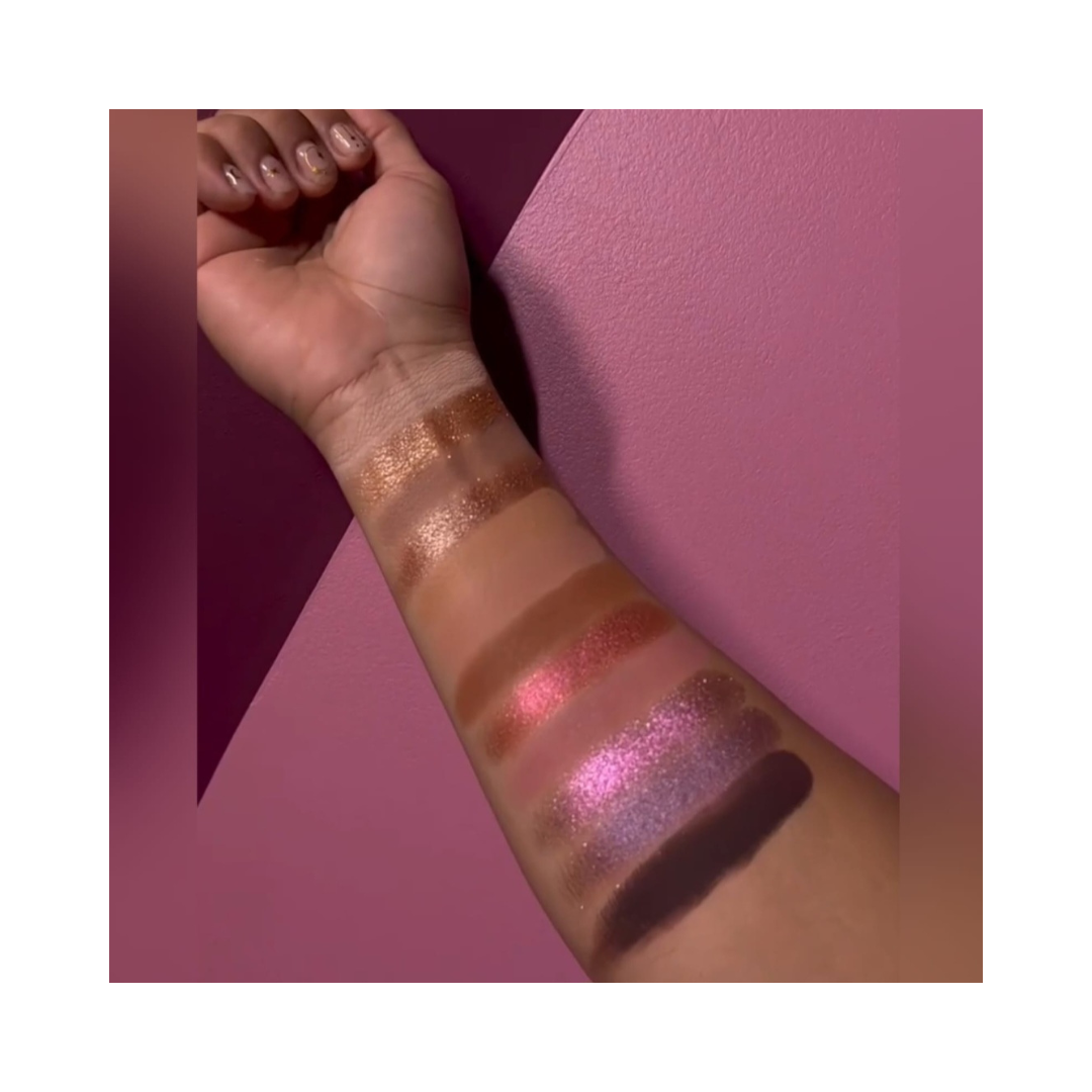 ARTIST COUTURE Supreme Mauves Palette