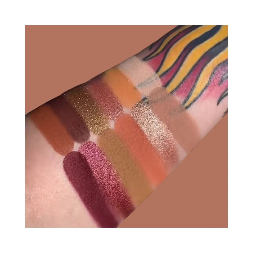 COLOURPOP Plush Like You Palette
