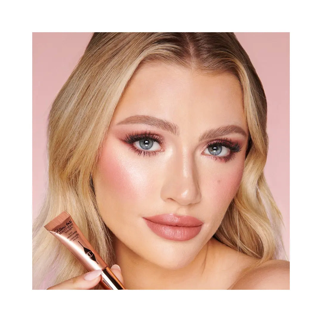 CHARLOTTE TILBURY Pillow Talk Iconic Blush and Glow Kit