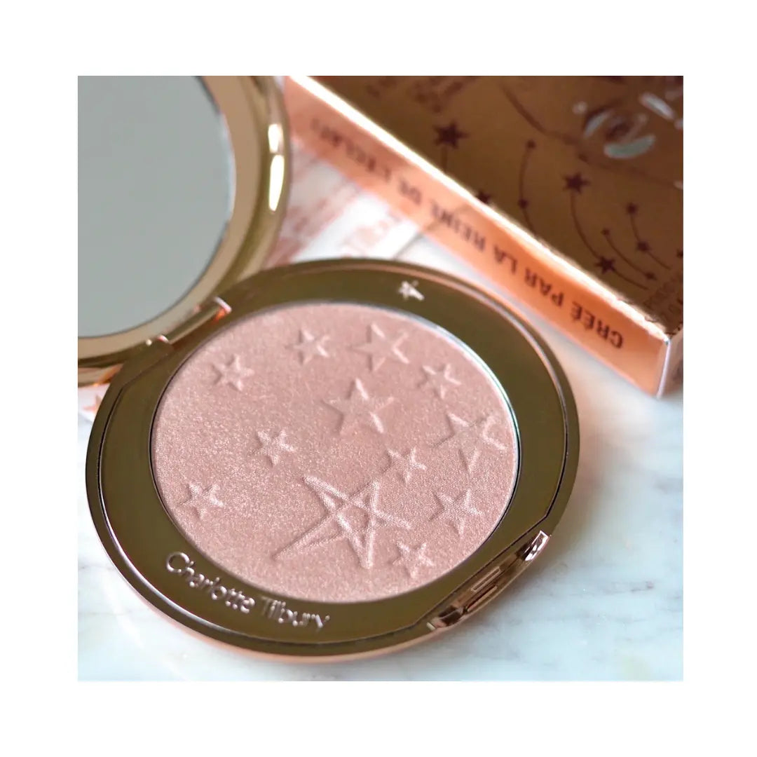 CHARLOTTE TILBURY Glow Glide Face Architect Highlighter