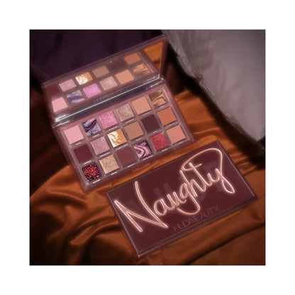 HUDA BEAUTY Naughty Nude Eyeshadow Palette