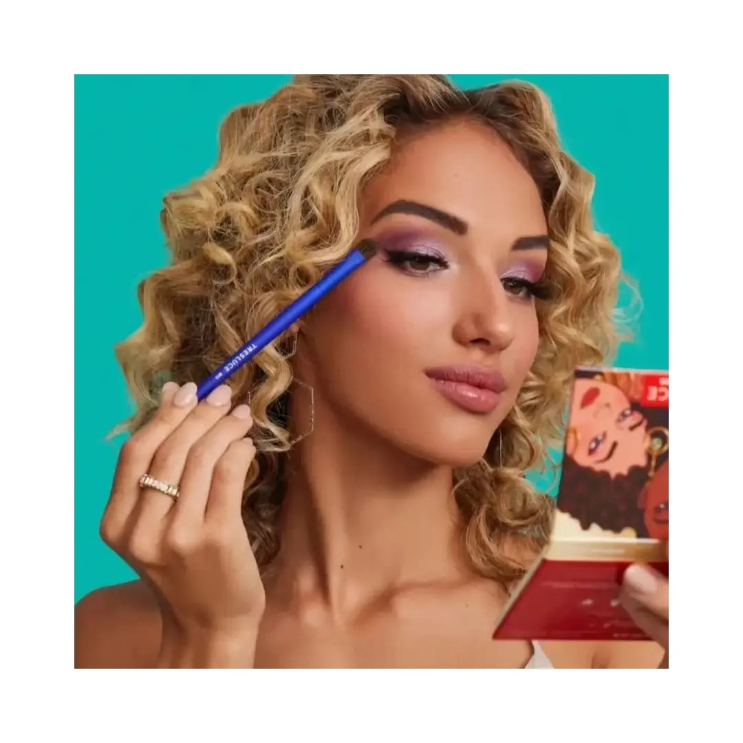 TRESLÚCE BEAUTY Dazzling Sueños Palette and Brush Kit